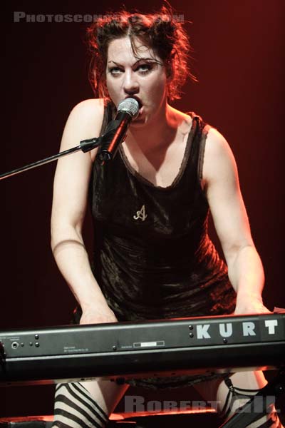 THE DRESDEN DOLLS - 2006-05-18 - PARIS - Le Bataclan - 